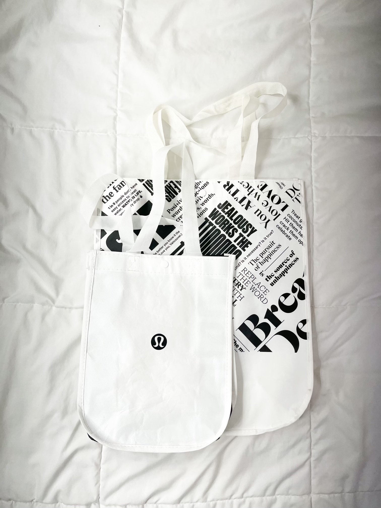 6 small lululemon shopping bags | Bags, Shopping bag, Shopping